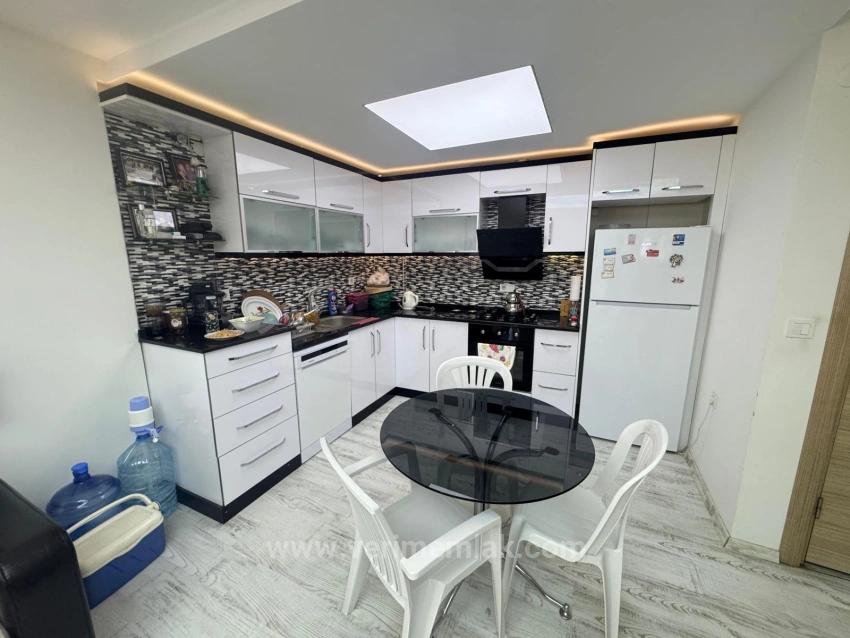 Luxuriöse 2+1-Zimmer-Villa Mit Großzügigem Garten, 500 M Vom Meer Entfernt In Seferihisar Cumhuriyet