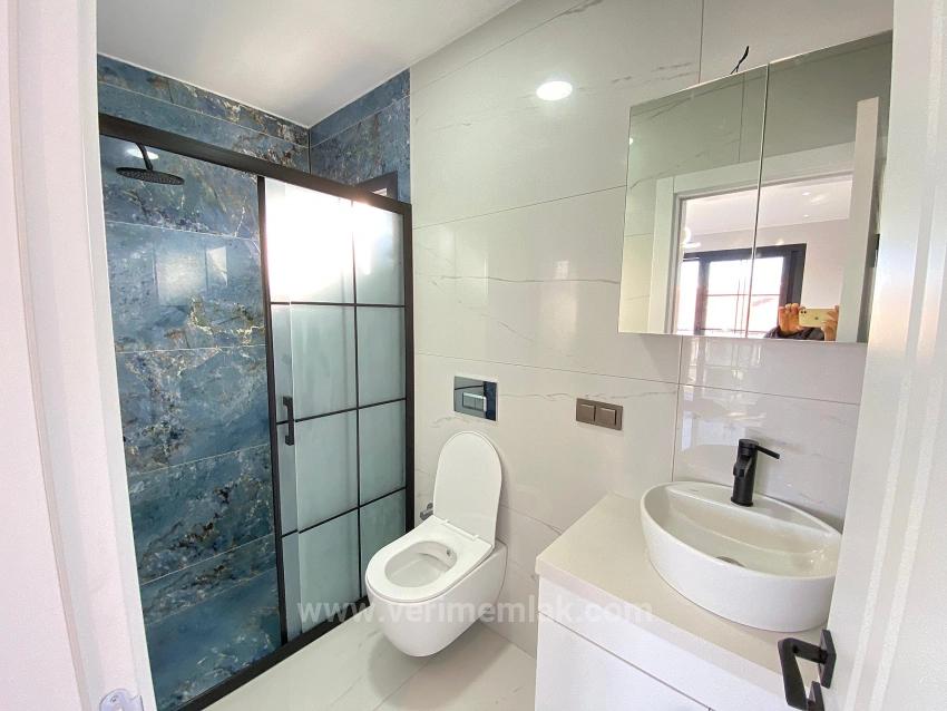 Luxuriöse 3+1-Zimmer-Villa Zum Verkauf In Seferihisar, Region Mersin, Direkt Am Meer, Mit Smart-Home-Systemen!