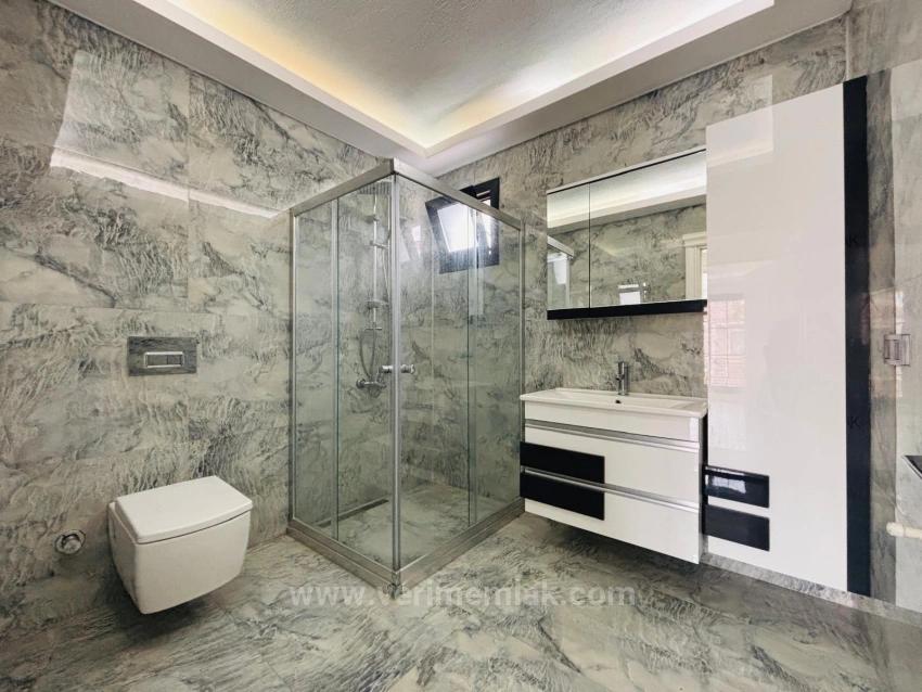 Moderne Und Freistehende 3+1 Villa Zum Verkauf In Seferihisar Payamlı, 350 M Vom Meer Entfernt.