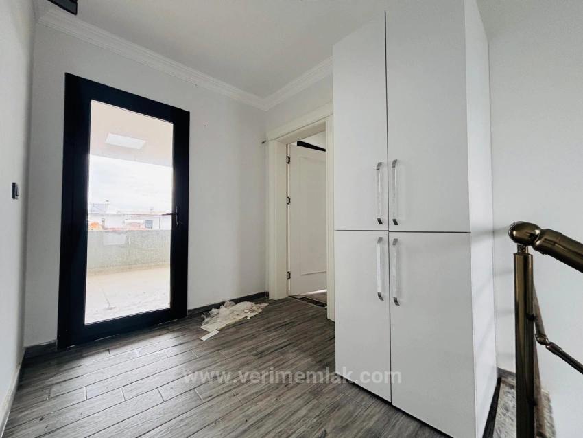 Moderne Und Freistehende 3+1 Villa Zum Verkauf In Seferihisar Payamlı, 350 M Vom Meer Entfernt.