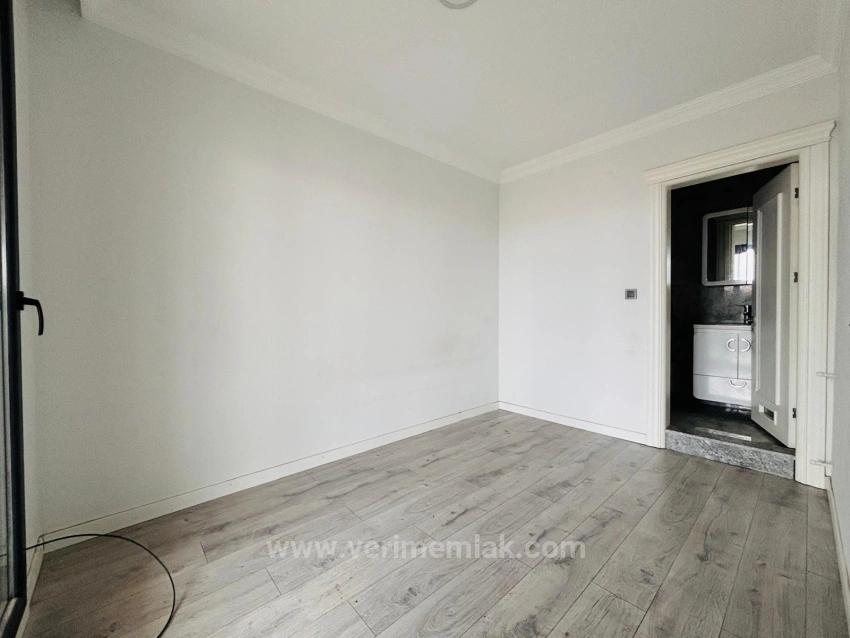 Moderne Und Freistehende 3+1 Villa Zum Verkauf In Seferihisar Payamlı, 350 M Vom Meer Entfernt.