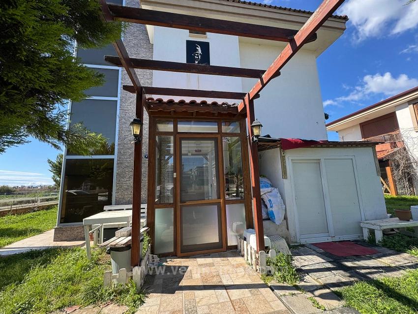 Luxuriöse 3+1-Zimmer-Villa In Einer Bewachten Wohnanlage Mit Swimmingpool, In Meeresnähe, Im Stadtteil Cumhuriyet, Seferihisar!