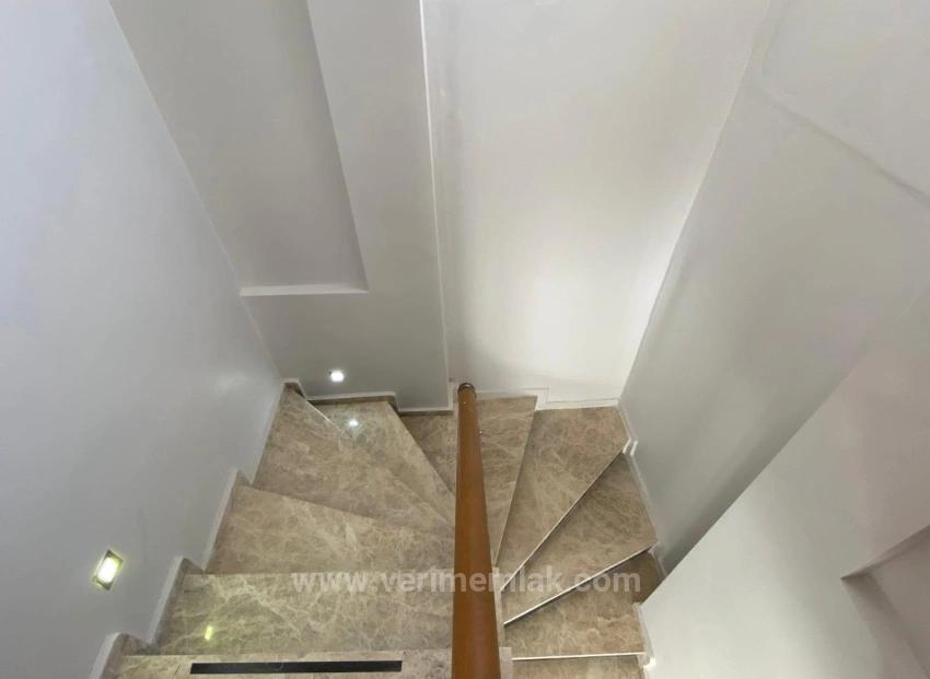 Luxuriöse 3+1-Zimmer-Villa In Einer Bewachten Wohnanlage Mit Swimmingpool, In Meeresnähe, Im Stadtteil Cumhuriyet, Seferihisar!