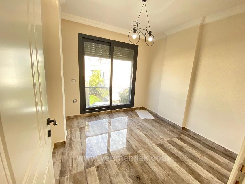 In Seferihisar Doğanbey Am Meerseite Ein Einziges Separates 3+1 Villenhaus Zum Verkauf