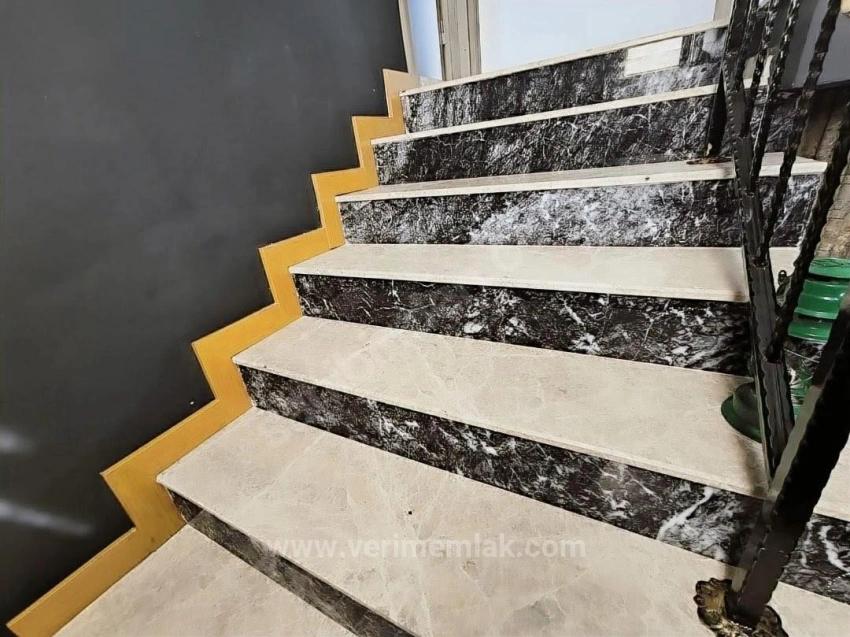 Luxuriöse 3+1-Zimmer-Villa Mit Pool, 850 M Vom Meer Entfernt, In Seferihisar Cumhuriyet, Ohne Zusätzliche Kosten.