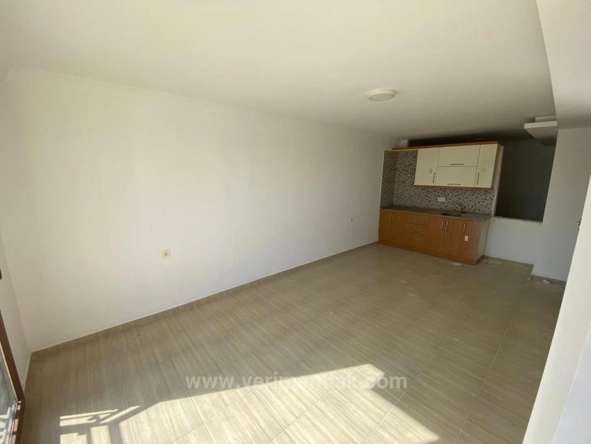 2+1-Wohnung Zum Verkauf Im Viertel Gümüldür Atatürk, Direkt Am Meer, Mit Panoramablick!