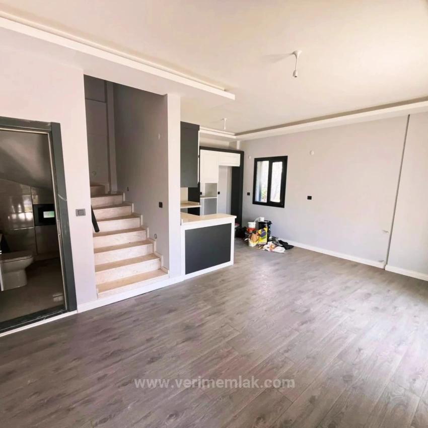 *Eckige, Kostenlose Luxus-3+1-Villa Zum Verkauf Im Viertel Özdere Orta!