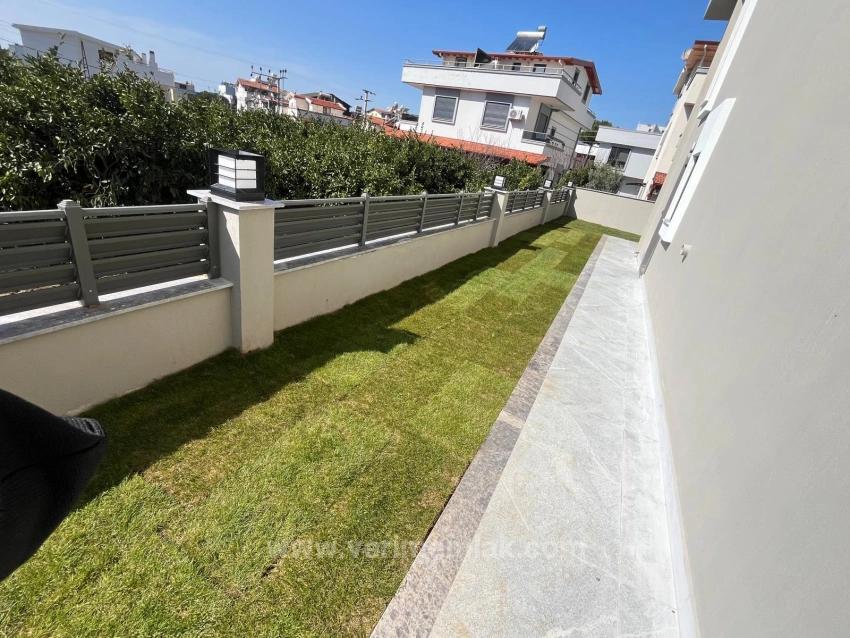 Moderne Architektur, Freistehende Und Luxuriöse 3+1-Zimmer-Villa Mit Großzügigem Garten In Özdere Çukuraltı