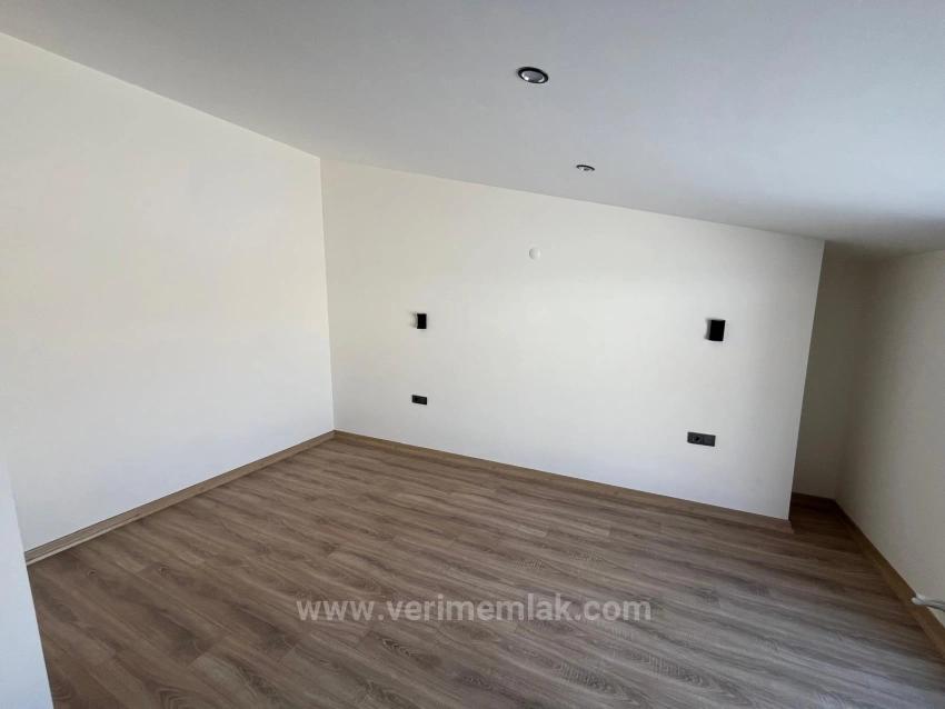 Moderne Architektur, Freistehende Und Luxuriöse 3+1-Zimmer-Villa Mit Großzügigem Garten In Özdere Çukuraltı