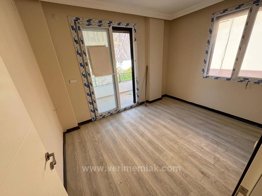 Luxuriöse 2+1-Eckvilla Zum Verkauf In Seferihisars Cumhuriyet Mah., 500 M Vom Meer Entfernt!