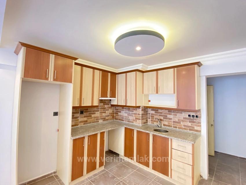 50 M Zum Meer Mit Aufzug In Der Gegend Von Seferihisar Mersin! 1+1 Wohnung Zum Verkauf Mit Moderner Architektur