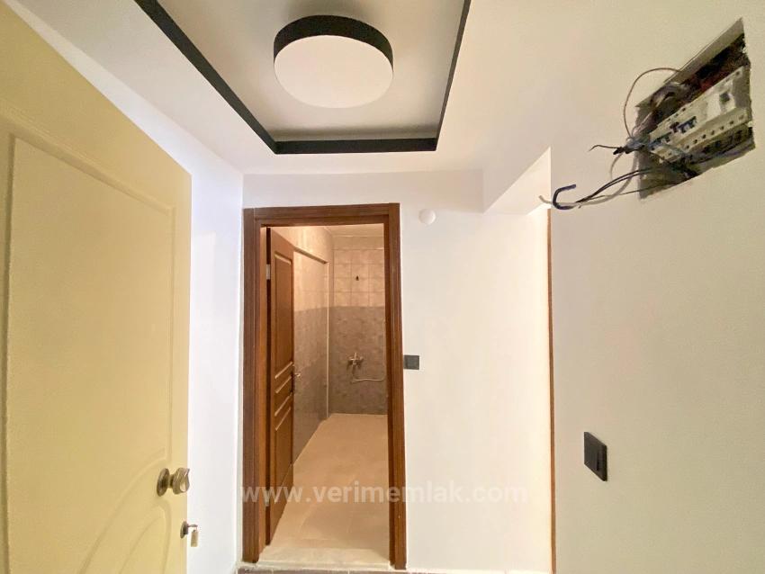 50 M Zum Meer Mit Aufzug In Der Gegend Von Seferihisar Mersin! 1+1 Wohnung Zum Verkauf Mit Moderner Architektur