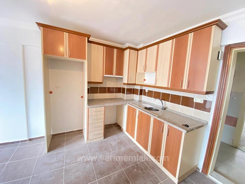 50 M Zum Meer Mit Aufzug In Der Gegend Von Seferihisar Mersin! 1+1 Wohnung Zum Verkauf Mit Moderner Architektur