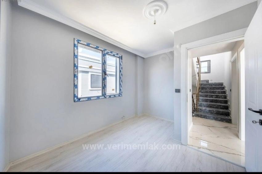 Luxuriöse 3+1-Zimmer-Villa, Freistehend, Auf Einem 316 M² Großen Grundstück, In Meeresnähe In Seferihisar Cumhuriyet!