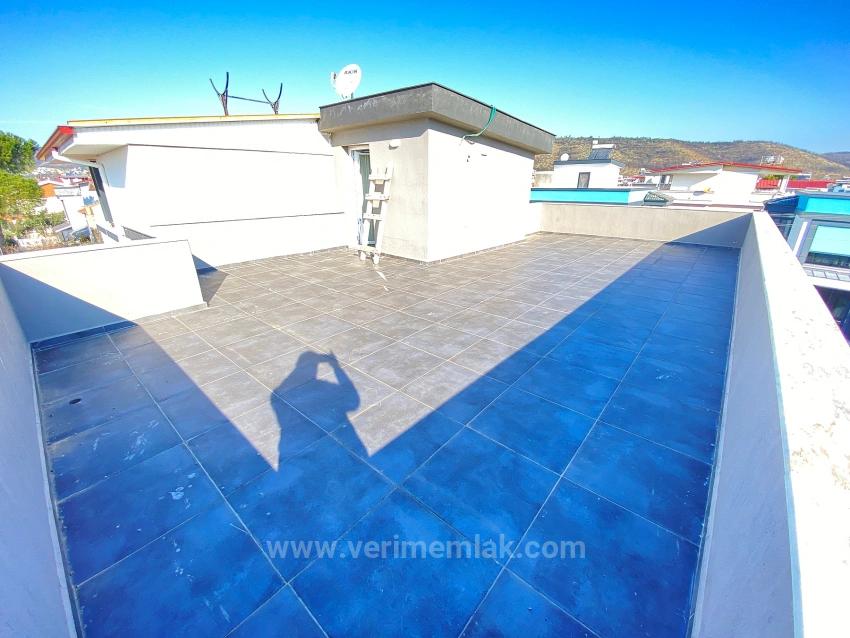 Spazieren Sie Zum Meer In Seferihisar! Eckgrundstück, Freistehende Villa Mit 3+1 Schlafzimmern Zu Verkaufen.