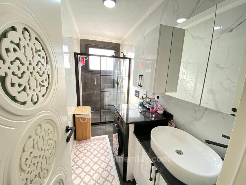 5+1 Villa Zum Verkauf Mit Pool Und Meerblick In Seferihisar Doğanbey