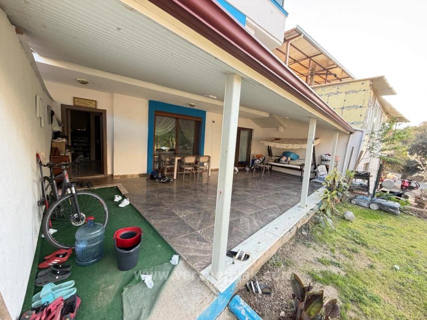 6+1-Zimmer Villa Zu verkaufen in Mersin Alanı Bz. Seferihisar Ürkmez - 200 m²