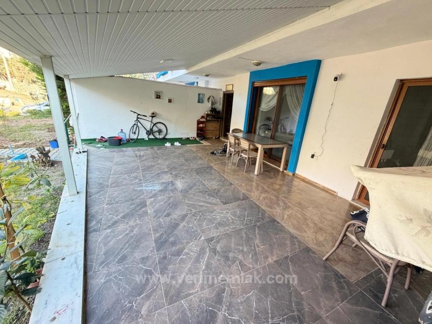 Freistehende Villa Zum Verkauf In Seferihisar Mersinalan, Inmitten Der Natur, Ohne Zusätzliche Kosten Und Mit 6+1 Zimmern!