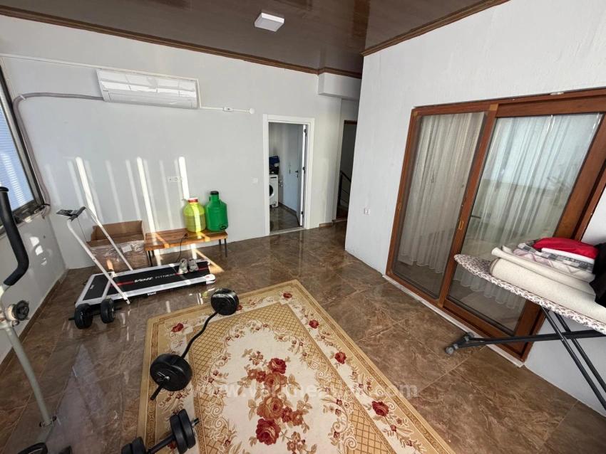 Freistehende Villa Zum Verkauf In Seferihisar Mersinalan, Inmitten Der Natur, Ohne Zusätzliche Kosten Und Mit 6+1 Zimmern!