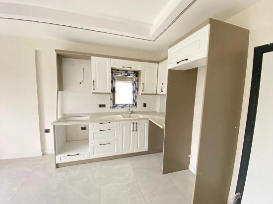 Luxuriöse 1+1-Wohnung Zum Verkauf In Gümüldür, 300 M Vom Meer Entfernt, Mit Aufzug!