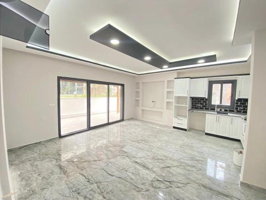 Luxuriöse 6+1 Villa In Özdere Orta Mahalle, 400 M Vom Meer Entfernt, Im Stadtzentrum.