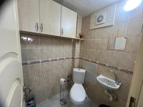 Luxuriöse 3+1 Doppelhaushälfte Mit Großzügigem Garten, 350 Meter Vom Meer Entfernt In Özdere Orta Mahalle!
