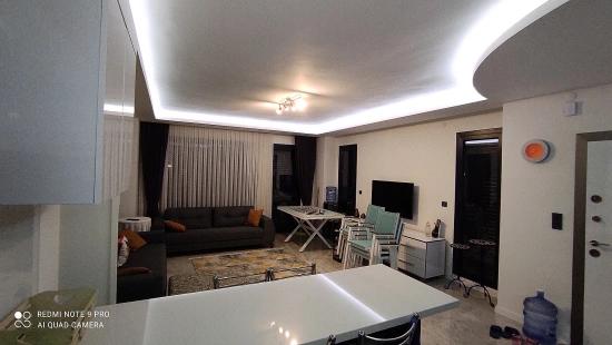 Seferihisar Ürkmez'de Meer Seite einzeln Swimmingpool Villen zum Verkauf 3+1