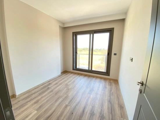 3+1 Freistehende Villa Zum Verkauf In Seferihisar Sakız Ağacı, Direkt Am Meer, Mit Modernem Design.