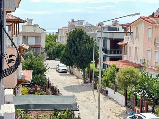 5+1 Villa Mit Großem Garten Zum Verkauf In Ürkmez Am Meer