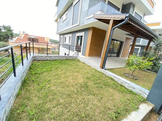 Moderne Luxusvilla (3+1 Zimmer) Zum Verkauf Im Viertel Menderes Çukuraltı: Uneingeschränkter Meerblick