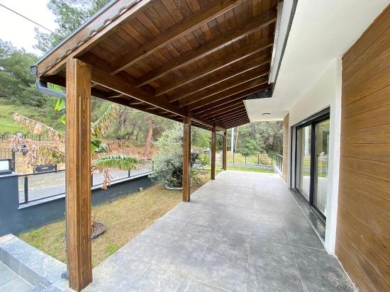 Moderne Luxusvilla (3+1 Zimmer) Zum Verkauf Im Viertel Menderes Çukuraltı: Uneingeschränkter Meerblick