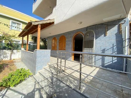 4+1 Freistehende Villa Zum Verkauf In Doğanbey Mit Großem Garten Und Meerblick