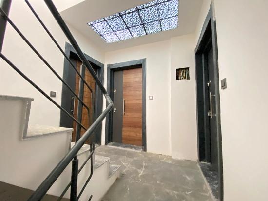 Luxuriöse 1+1-wohnung Zum Verkauf In Seferihisar Payamlı, 100 M Vom Meer Entfernt!