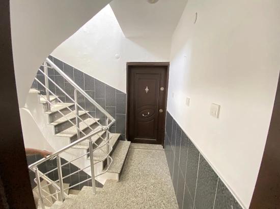 Luxuriöse 2+1-Wohnung Zum Verkauf In Gümüldür İnönü, 300 M Vom Meer Entfernt, Brandneu Renoviert