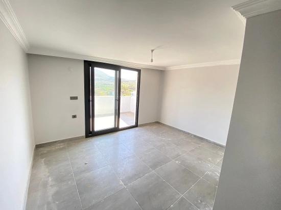 Genießen Sie Die Terrasse Und Die Meeresbrise In Payamlı, Seferihisar: 3+1 Eckvilla Zu Verkaufen, Keine Zusätzlichen Kosten Erforderlich.
