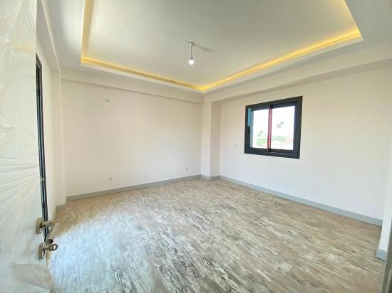 Schwimmbad, Fußbodenheizung, Luxuriöse 4+1-villa Zum Verkauf In Seferihisar