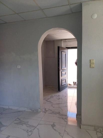 Schnäppchen! 2+1-Zimmer-Wohnung Mit Terrasse In Seferihisar, Mersin-Gebiet, Nur 400 M Vom Meer Entfernt Zu Verkaufen!