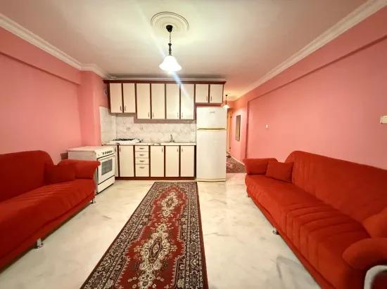 Großzügige 2+1-zimmer-wohnung Im Mittleren Stockwerk Zum Verkauf In Seferihisar, Mersin, 250 M Vom Meer Entfernt, Keine Zusätzlichen Kosten!