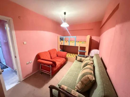 Großzügige 2+1-zimmer-wohnung Im Mittleren Stockwerk Zum Verkauf In Seferihisar, Mersin, 250 M Vom Meer Entfernt, Keine Zusätzlichen Kosten!