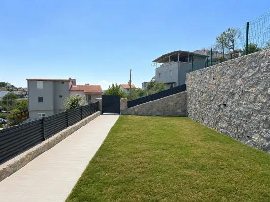 Seferihisar Atatürk Viertel Panoramische Meeresaussicht Sıfır Zu Verkaufen 3+1 Villa