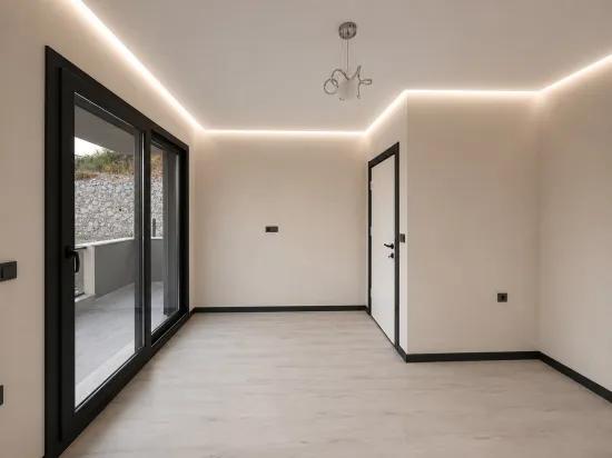 Seferihisar Atatürk Viertel Panoramische Meeresaussicht Sıfır Zu Verkaufen 3+1 Villa