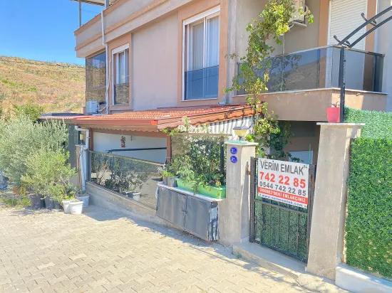 In Seferihisar Payamlı, Wärmepumpenbetriebene, Kostengünstige Freistehende Eck- 3+1 Villa Zum Verkauf