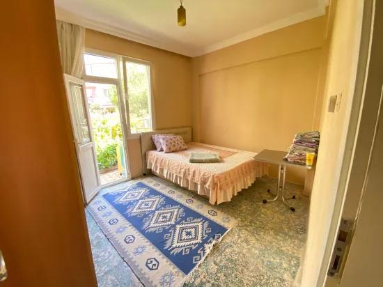 Seferihisar Mersinalanı In der Nähe des Meeres 350m, netto 100m² helle 2+1 tägliche Wohnung