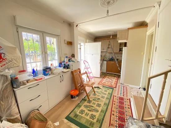 Seferihisar Mersinalanı'nda Meer Seite den Meer 50m gärtnerischer satılık 3+1 Villa!