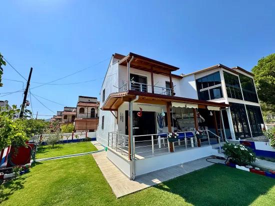 İzmir Seferihisar Doğanbey'de Verkauf 3+1 Villa zum Meer 60 Meter