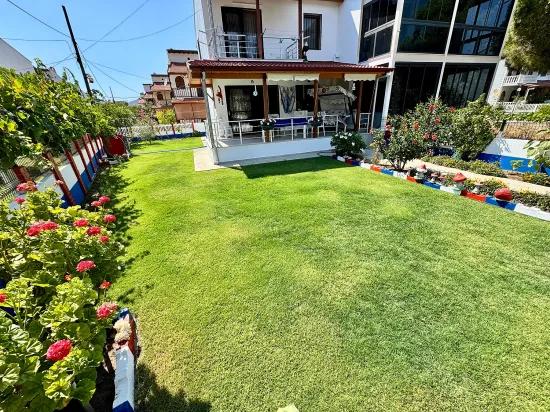 İzmir Seferihisar Doğanbey'de Verkauf 3+1 Villa zum Meer 60 Meter