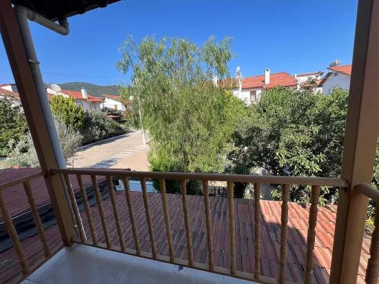 In Özderede, 2 Minuten von der See entfernt, geräumige Villa mit großem Garten, 3+1 Zimmer, zum Verkauf