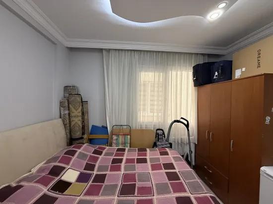 Seferihisars bevorzugtes Viertel bietet eine Gelegenheit 2+1 Wohnung zum Verkauf