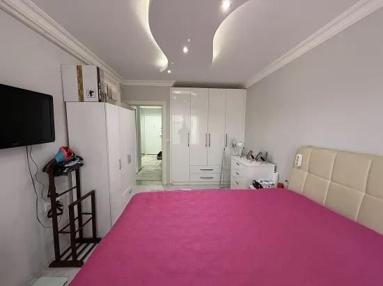 Seferihisars bevorzugtes Viertel bietet eine Gelegenheit 2+1 Wohnung zum Verkauf