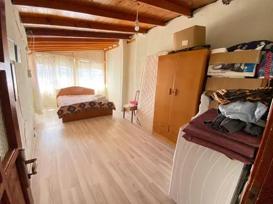 Seferihisar, In Bengeler, 400m zum Meer, mit Obstbäumen, kostenlos zu verkaufen, 3+1 Villa!